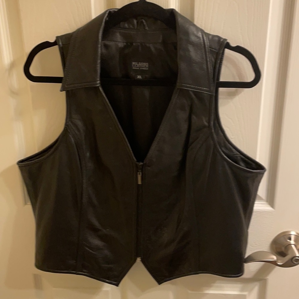 XL leather vest